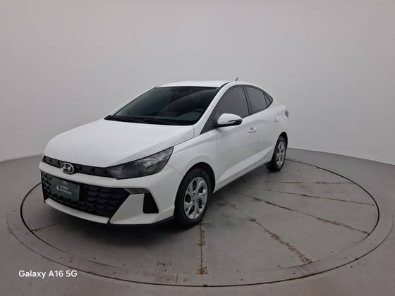 HYUNDAI HB20S 1.0 12V FLEX COMFORT MANUAL HYUNDAI HB20S 1.0 12V FLEX COMFORT MANUAL